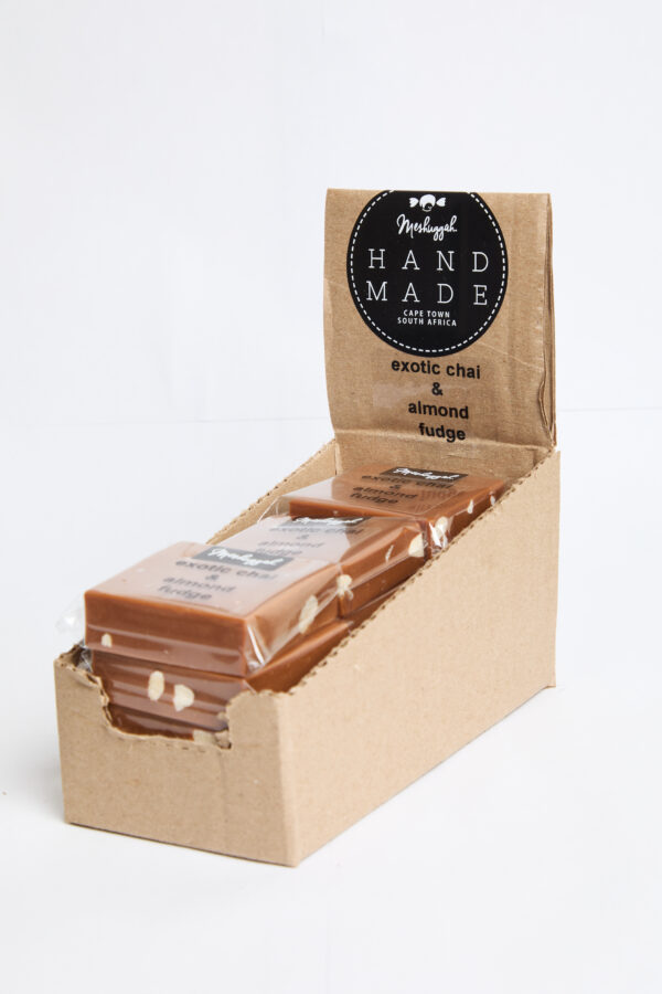 Fudge Slab Exotic Chai & Almonds - 75g - Image 2