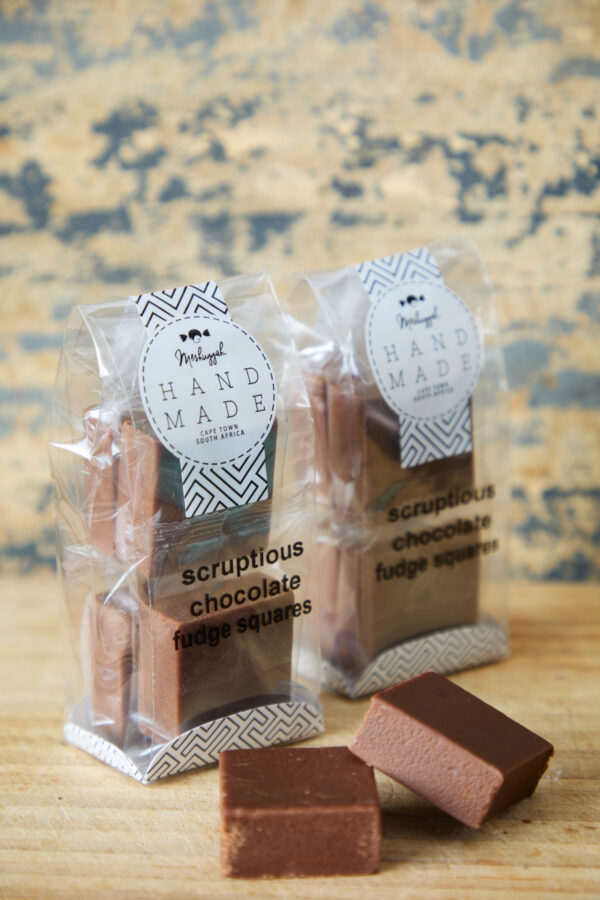 Scrumptious Chocolate Fudge Squares: 4 x in a 130g packet