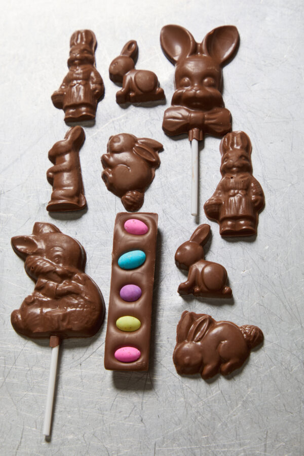 Belgian Chocolate Mini Easter Bunnies - 10 in an Easter Tub (107g) individually wrapped: ORDERS HAVE CLOSED - Image 2