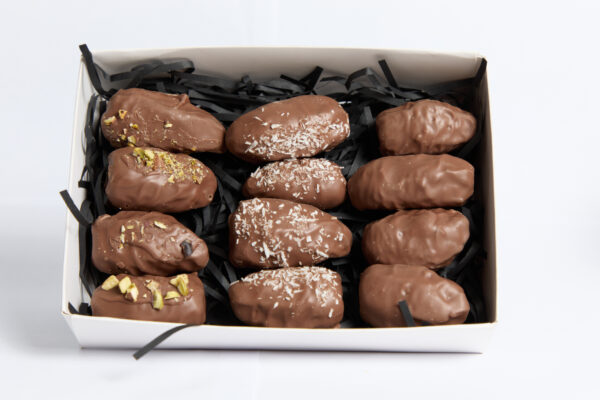 Medjool Dates (large) with Pistachios - enrobed in Belgian Milk Chocolate (Callebaut) - 330g in a Gift Box - Image 5