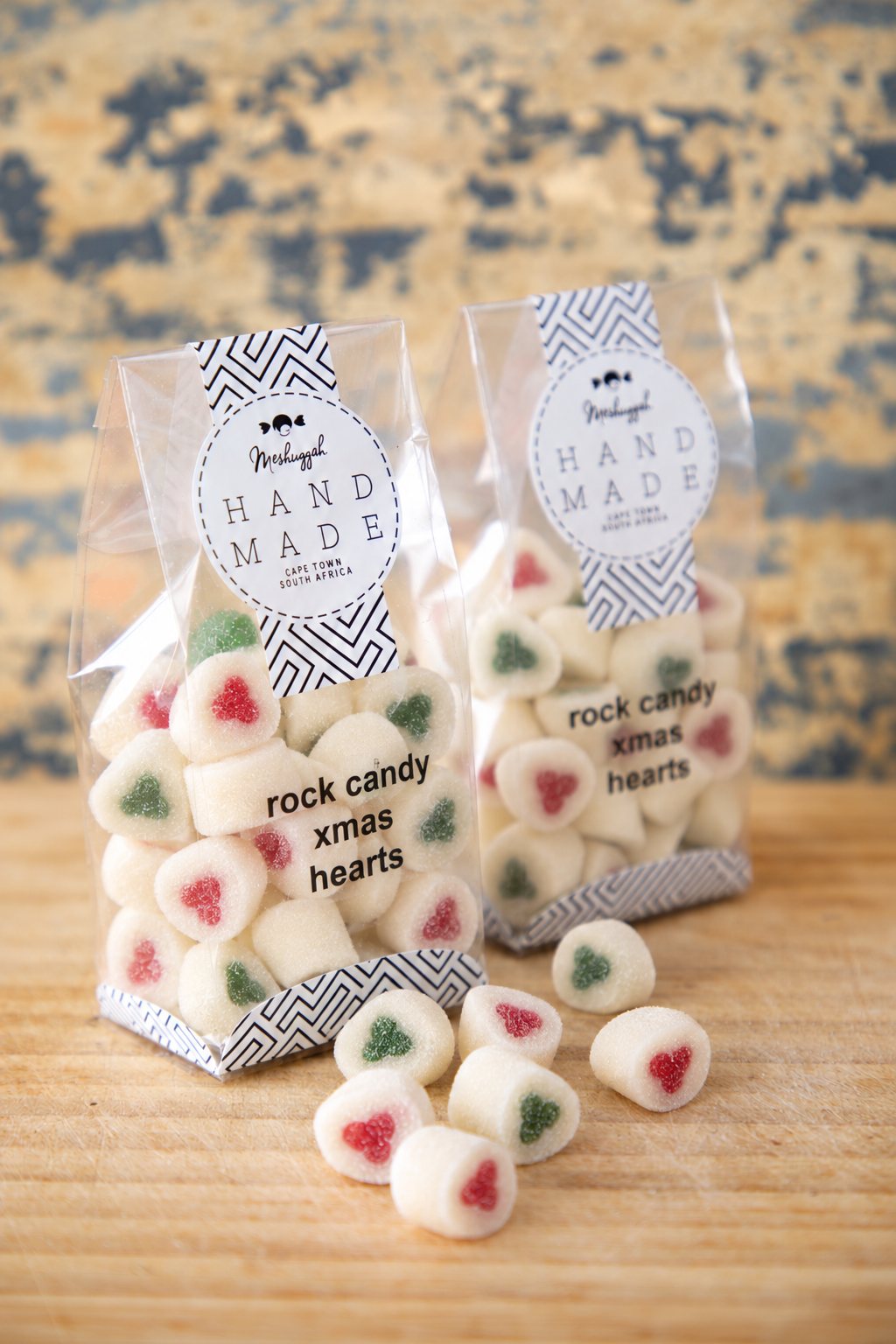 Christmas Rock Candy Hearts (Red & Green) in a Gift Bottle 150g - Image 2